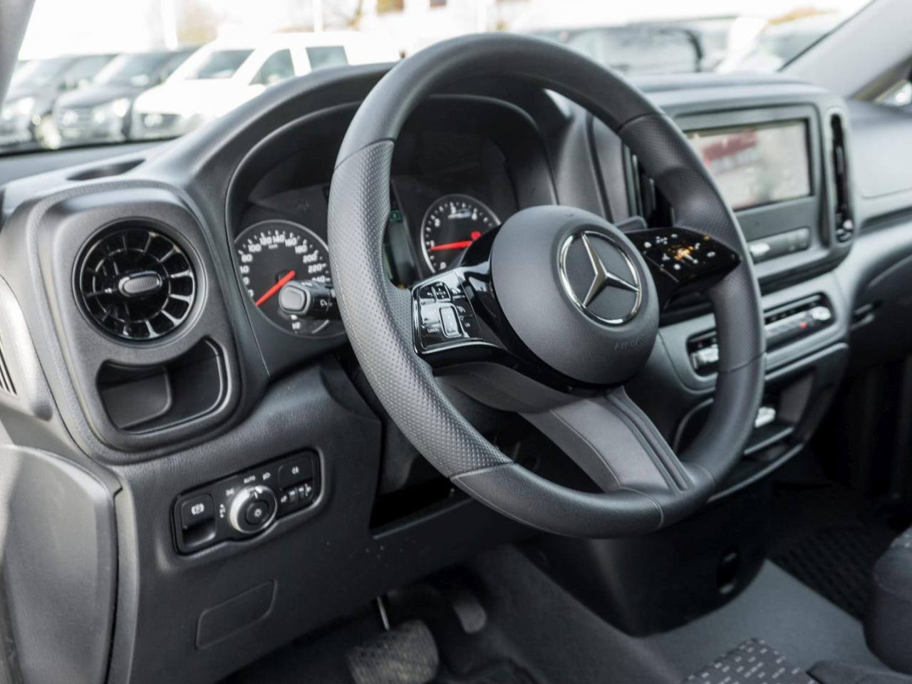 Mercedes-Benz Vito 114 CDI Tourer PRO Lang Navi Kamera