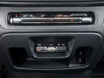 Mercedes-Benz Vito 116 CDI 4x4 Tourer PRO Extralang Navi AHK