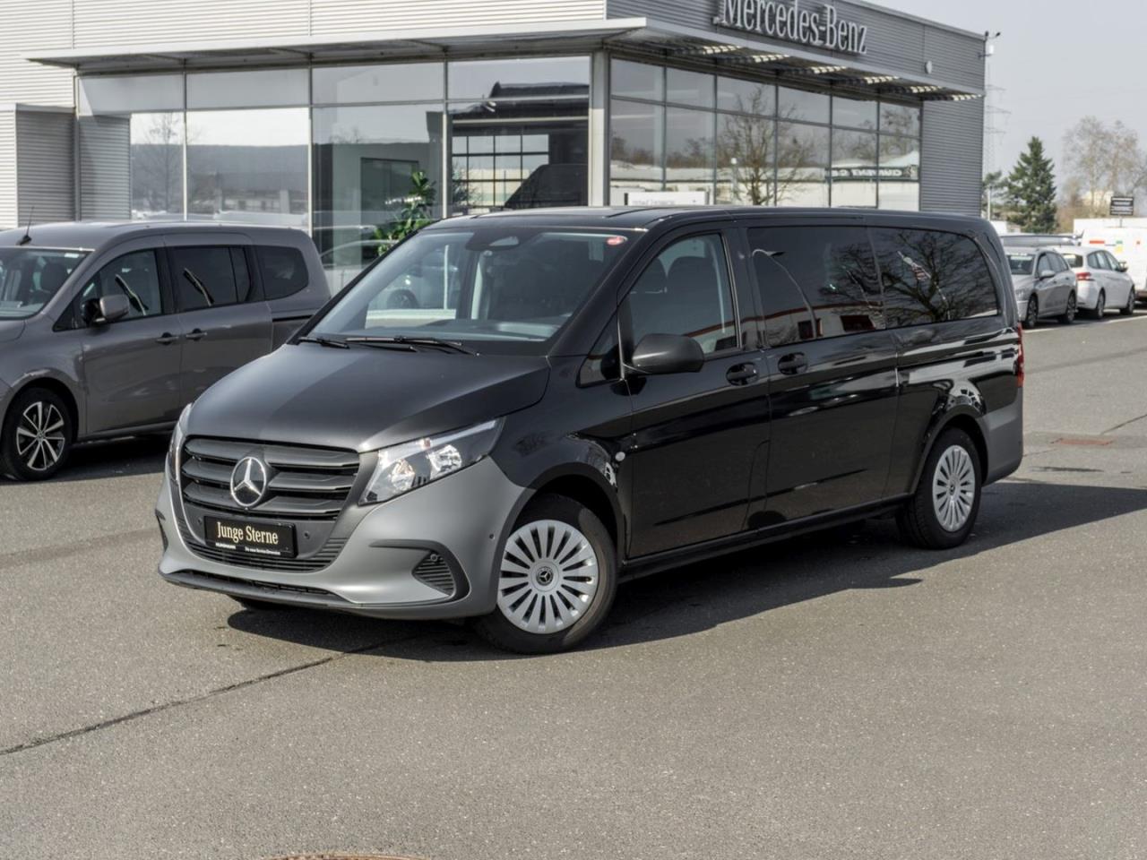Mercedes-Benz Vito 116 CDI 4x4 Tourer PRO Extralang Navi AHK