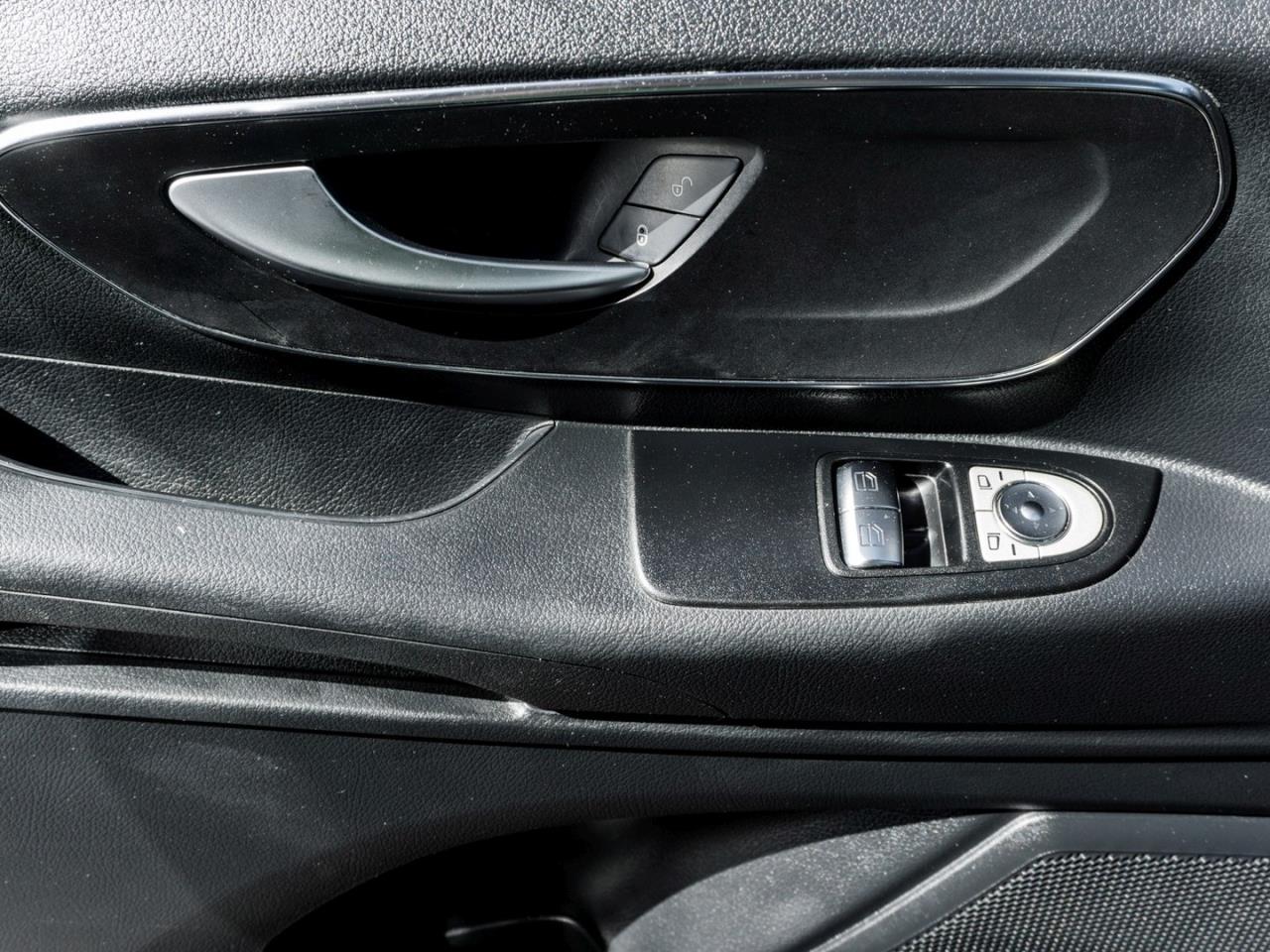 Mercedes-Benz Vito 116 CDI Mixto Kompakt Totwinkel Spur-P AHK