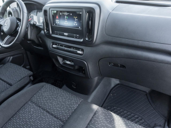 Mercedes-Benz Vito 119 CDI 4x4 Kasten Pro lang Navi AHK Kamera