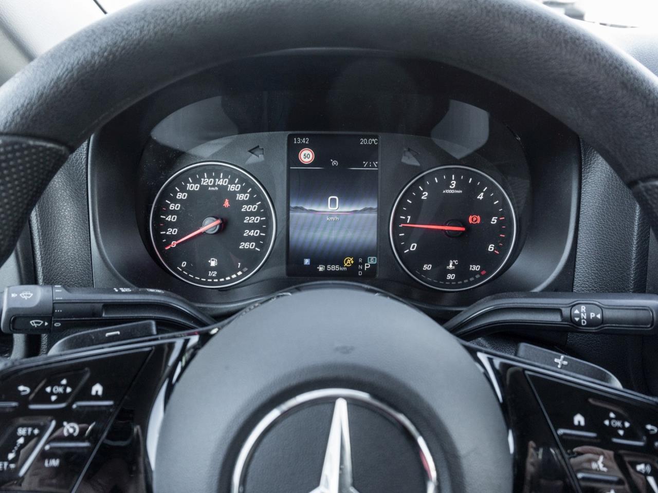 Mercedes-Benz Vito 119 CDI 4x4 Kasten Pro lang Navi AHK Kamera