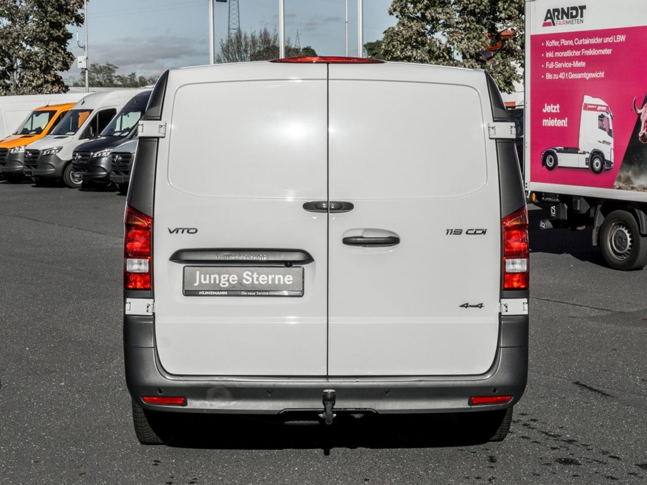 Mercedes-Benz Vito 119 CDI 4x4 Kasten Pro lang Navi AHK Kamera