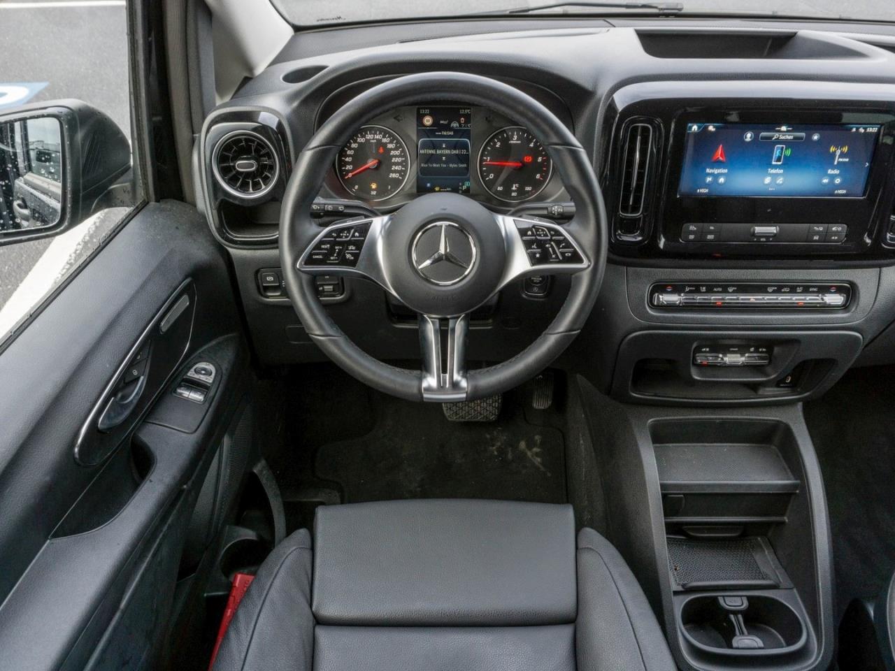 Mercedes-Benz Vito 119 CDI 4x4 Tourer SELECT Extralang AHK 360?