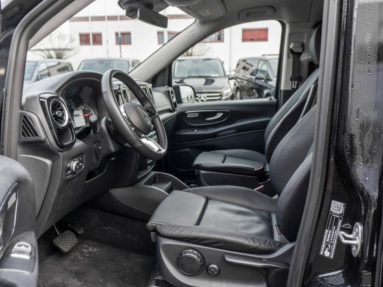 Mercedes-Benz Vito 119 CDI 4x4 Tourer SELECT Extralang AHK 360?