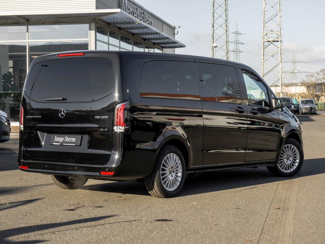 Mercedes-Benz Vito 119 CDI 4x4 Tourer SELECT Extralang AHK