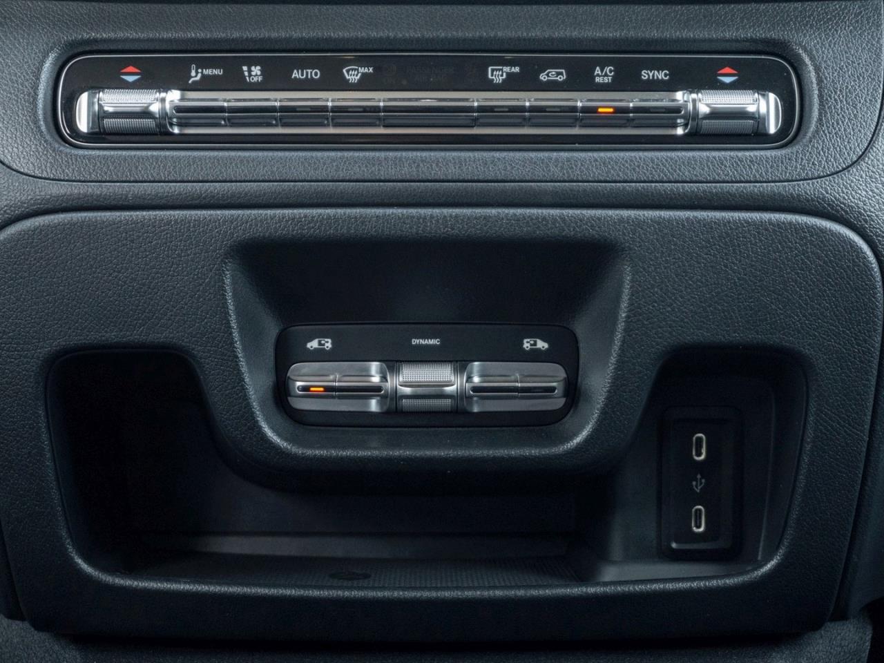 Mercedes-Benz Vito 119 CDI Tourer SELECT Extralang AHK 360° SHZ