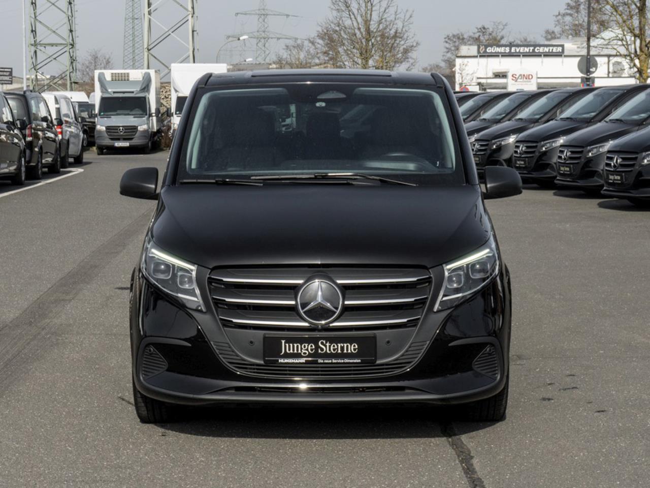 Mercedes-Benz Vito 119 CDI Tourer SELECT Extralang AHK 360° SHZ