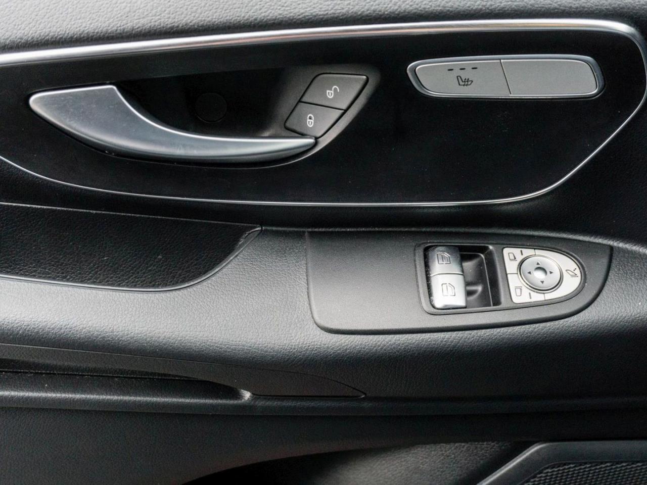 Mercedes-Benz Vito 124 CDI 4x4 Tourer PRO Lang Distronic Navi