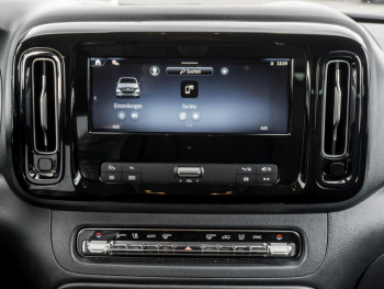 Mercedes-Benz Vito 124 CDI 4x4 Tourer PRO Lang Distronic Navi