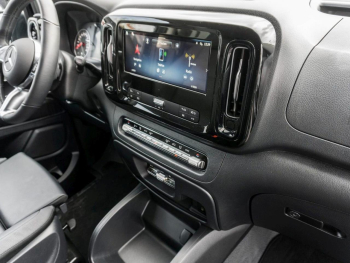 Mercedes-Benz Vito 124 CDI 4x4 Tourer PRO Lang Distronic 360°
