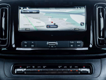 Mercedes-Benz Vito 124 CDI 4x4 Tourer PRO Lang Distronic Navi