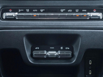 Mercedes-Benz Vito 124 CDI 4x4 Tourer PRO Lang Distronic Navi