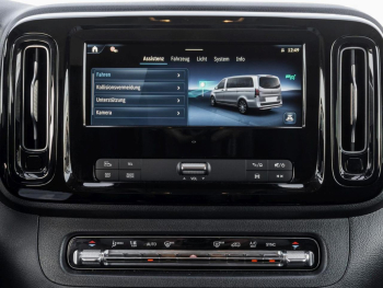 Mercedes-Benz Vito 124 CDI 4x4 Tourer PRO Lang Distronic AHK