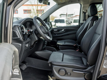 Mercedes-Benz Vito 124 CDI 4x4 Tourer PRO Lang Distronic AHK