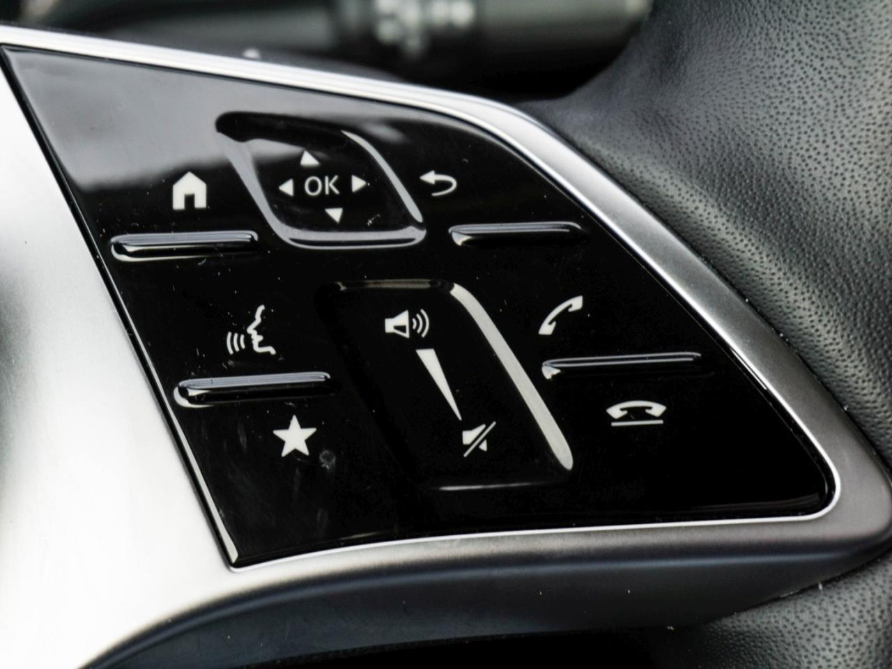 Mercedes-Benz Vito 124 CDI 4x4 Tourer PRO Lang Distronic Navi