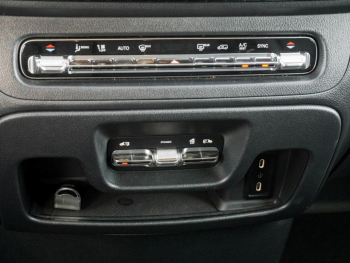 Mercedes-Benz Vito 124 CDI 4x4 Tourer PRO Lang Distronic Navi