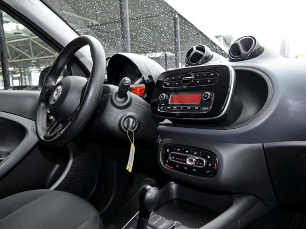 SMART EQ forfour Cool&Audio Volldach Klimaautomatik