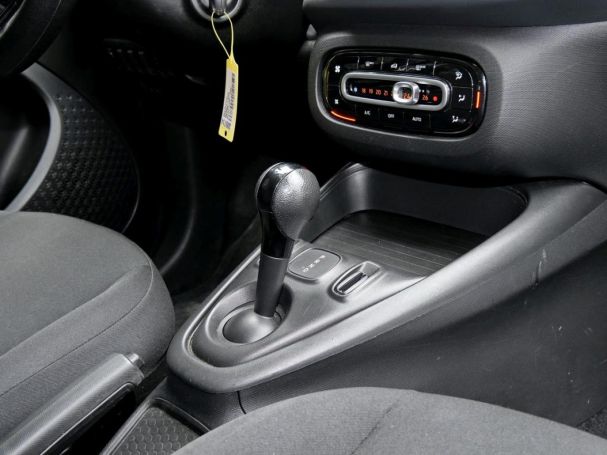SMART EQ forfour Cool&Audio Volldach Klimaautomatik