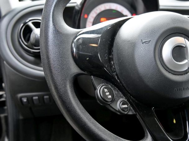 SMART EQ forfour Cool&Audio Volldach Klimaautomatik
