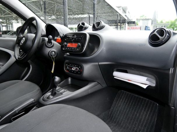 SMART EQ forfour Cool&Audio Volldach Klimaautomatik