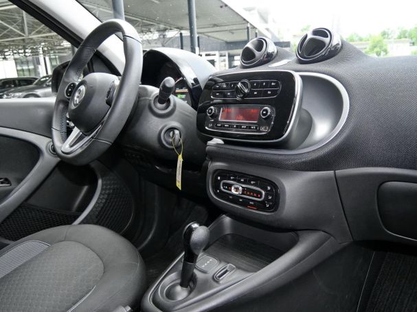 SMART smart EQ forfour passion plus paket cool&audio
