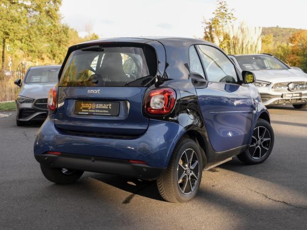 SMART EQ fortwo 22kW Night Plus-Paket Panorama Kamera