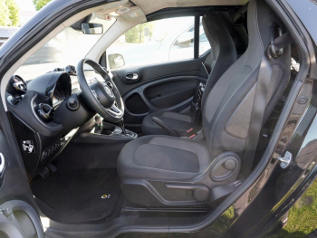 SMART EQ fortwo cabrio passion plus paket cool audio