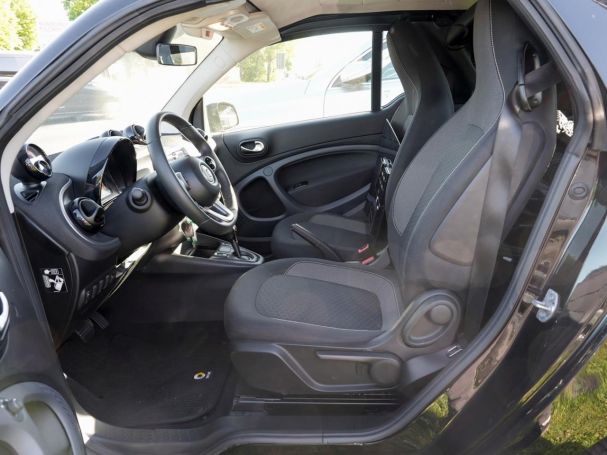 SMART EQ fortwo cabrio passion plus paket cool audio