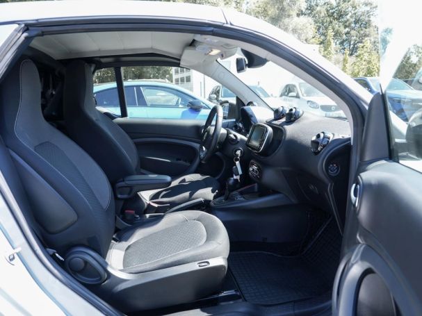 SMART EQ fortwo cabrio pulse exclusive-Paket 22kW