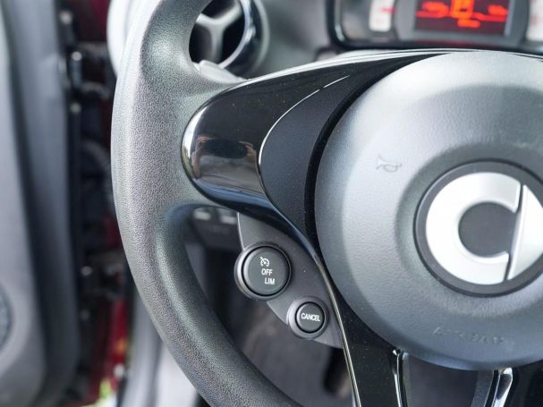 SMART EQ fortwo Cool&Audio plus-Paket 22kW Klima