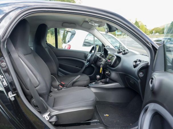 SMART EQ fortwo Cool&Audio Plus-Paket 22kW Navi Klima