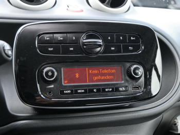 SMART EQ fortwo cool&audio Tempomat Volldach ABS ESP