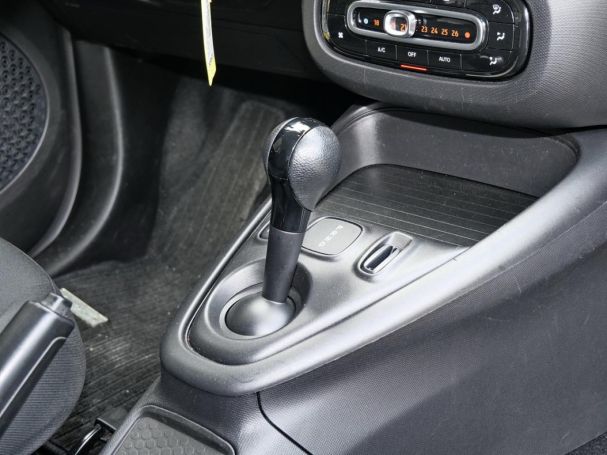 SMART EQ fortwo cool&audio Tempomat Volldach ABS ESP