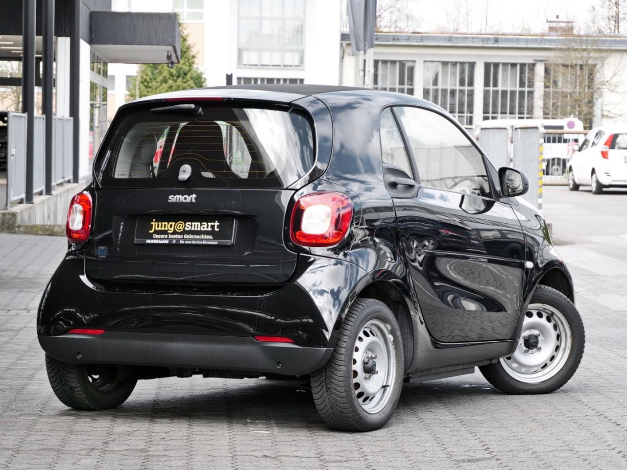 SMART EQ fortwo cool&audio Tempomat Volldach ABS ESP