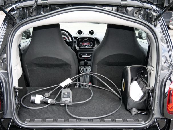 SMART EQ fortwo cool&audio Tempomat Volldach ABS ESP