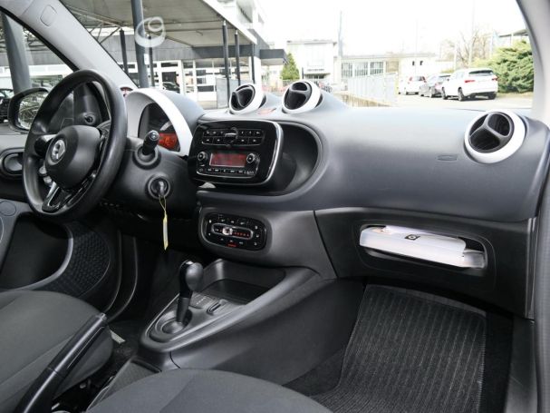 SMART EQ fortwo cool&audio Tempomat Volldach ABS ESP