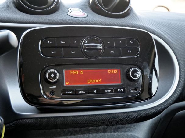 SMART EQ fortwo passion plus-Paket Cool & Audio 22kW