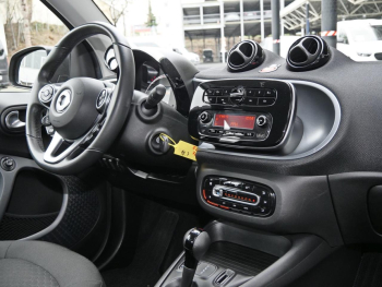 SMART EQ fortwo passion plus-Paket Cool & Audio 22kW