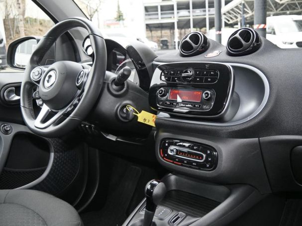 SMART EQ fortwo passion plus-Paket Cool & Audio 22kW