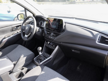 SUZUKI SX4 S-Cross 1.4 DITC Hybrid Comfort+ 4x4  Kamera