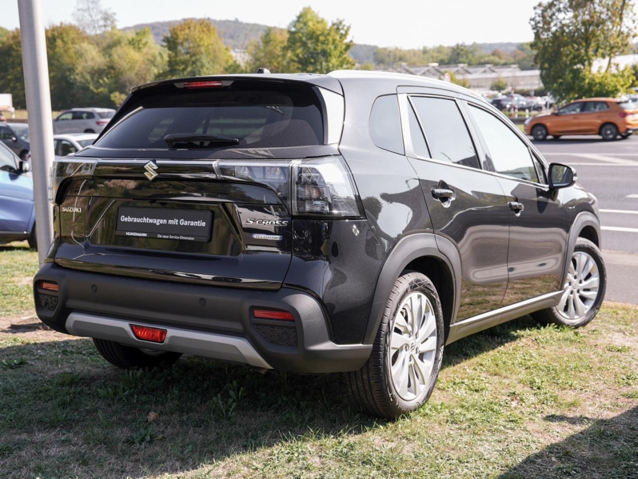 SUZUKI SX4 S-Cross 1.4 DITC Hybrid Comfort+ 4x4  Kamera