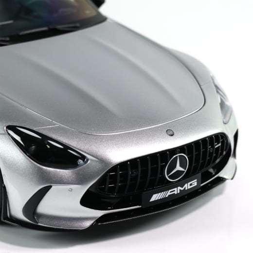 Voiture miniature 1:12 AMG GT 63 C192 argent high-tech Original Mercedes-AMG | B66960585