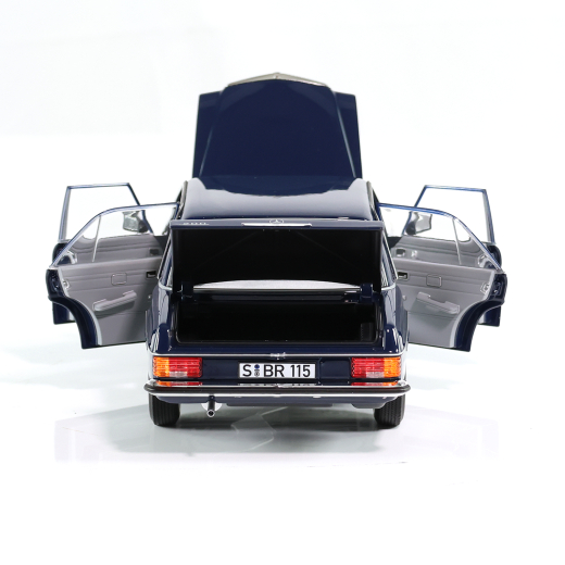 Modelo de coche 1:18 200 W114/W115 sedán original Mercedes-Benz | B66040694