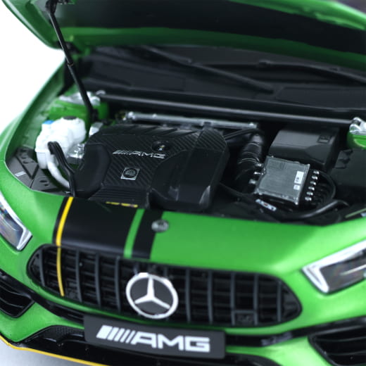 Modelo de coche 1:18 A 45 S AMG Final Edition Original Mercedes-AMG | B66960670