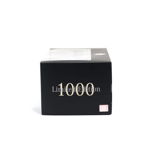 1:18 model car 300 D S124 Estate Taxi Genuine Mercedes-Benz | B66040702