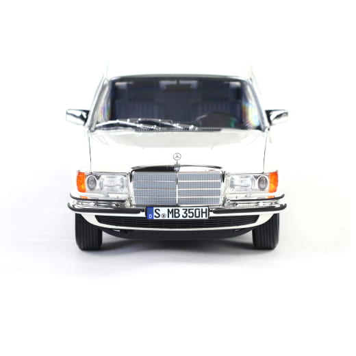 1:18 modelauto 450 SEL W 116 wit Original Mercedes-Benz | B66040719