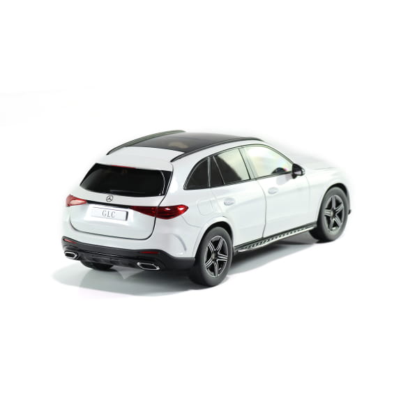 1:18 modelauto GLC X254 SUV AMG wit Original Mercedes-Benz | B66960648