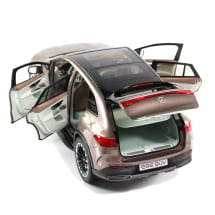 1:18 modelauto Mercedes-Benz EQE SUV AMG Line X294 fluweelbr | B66960836