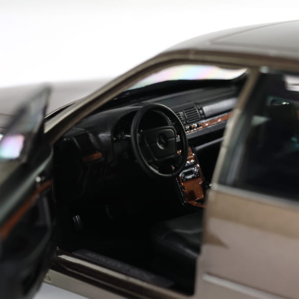 1:18 modelauto S 600 W140 limousine (1994–1998) Impala bruin | B66040684